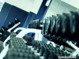 Nachfolger gesucht! Gut geführtes Fitnessstudio sucht neuen Betreiber ...! inkl. sämtlichen Sportgeräten, Gastro, Mitgleider Übernahme uvm. (Superädifikat)