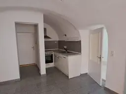 Geräumige und helle 90 m²-Wohnung im Erdgeschoss zu vermieten