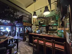 Einzigartige Bar in Top-Lage von Wien - Perfekte Rendite für Gastgewerbe-Unternehmer