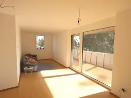 Provisionsfreier Erstbezug: Exklusive, sonnige und ruhige Terrassenwohnung in Eggenberg