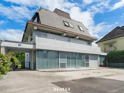 Wohn- und Geschäftshaus mit Potenzial in St. Martin: Wohnen und Arbeiten unter einem Dach