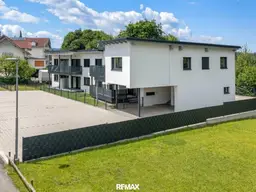 Top-Zinshaus im Erstbezug mit 7 Wohneinheiten samt Terrasse und Garten am Faaker See: Stabile Rendite mit klarem Wertsteigerungspotenzial