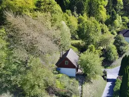 Altbau mit Potenzial in Hanglage - für Visionäre mit traumhaftem Blick nach Süden