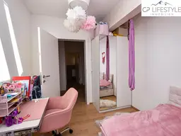 Praktisch gelegene 3-Zimmer-Wohnung mit Dachterrasse