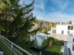 Tolle Gelegenheit: Sonnige, lichtdurchflutete 4 Zimmer Balkonwohnung