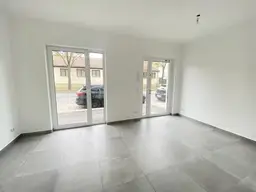 GESCHÄFTSLOKAL / BÜRO / PRAXIS mit Straßenzugang 3min von U2 Stadlau / direkt an der Stadlauer Straße / mit Garten / Top 1