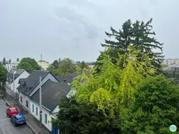 RUHIGE Familienwohnung + Loggia + Garagenplatz