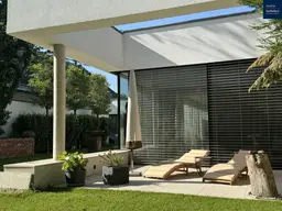 Privatsphäre &amp; Perfektion – Architektenvilla mit Garten, drei Terrassen &amp; Homeoffice