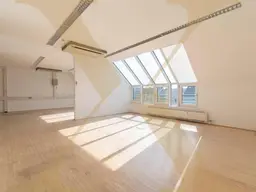 Sanierung nach Mieterwunsch! Tolle Büro- bzw. Ordinationsfläche nahe Unionkreuzung zu vermieten!