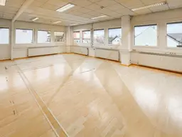 Perfekte Bürofläche in Traun zu vermieten! Nach Wunsch teilbar!