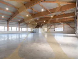 Neuwertige &amp; beheizte Lager- oder Gewerbehalle mit Rolltor in Arbing (Bezirk Perg) zu vermieten!
