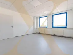 Günstige Büroeinheit mit Erweiterungsmöglichkeit in Pucking zu vermieten!