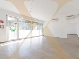 Attraktive Büro-/Geschäftsfläche mit großer Schaufensterfront in Steyr zu verkaufen!