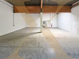 Attraktive Gewerbefläche mit Lager und Büro in Linz-Urfahr zu vermieten!