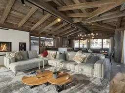 Sonnig - Ruhig - Aussichtslage: Edel möbliertes Chalet
