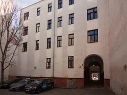 Befristet vermietet | hofseitig | sanierungsbedürftig | 2-Zimmer-Wohnung | U-Bahn-Station Thaliastraße