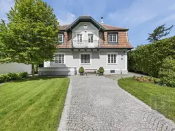 Elegante Landhaus Villa mit Flair