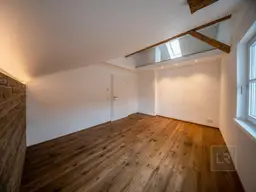 EINZIGARTIGES JAHRHUNDERTWENDEHAUS IN NEUEM GLANZ