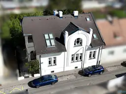 COTTAGE-VILLA – NUR NICHT IM COTTAGE-VIERTEL!