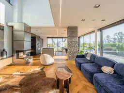 **Luxuriöse Neubau-Villa in Himberg – Eleganz und Nachhaltigkeit vereint** VIDEOBESICHTIGUNG möglich!