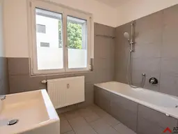 3-Zimmer-Wohnung mit großem Balkon nähe Wasserwald