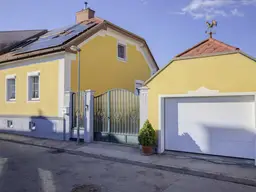 Ein Zuhause, das mehr ist als vier Wände – es ist Raum für Leben, Licht und Lebensqualität.