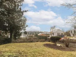 Schöner Weitblick: Ruhiges Zuhause mit Garten in bester Lage des 13. Bezirkes