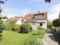 Naturliebhaber aufgepasst! – Gepflegtes Haus mit großem Garten in zentraler Lage von Neunkirchen