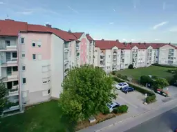 Top gelegene Eigentumswohnung mit verglaster Veranda &amp; Parkplatz in Eisenstadt