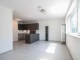 Moderne 3-Zi.-Wohnung mit Terrasse und TOP Anbindung!