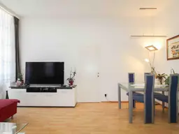 Ort der Gemütlichkeit: 2-Zi.-Etagenwohnung in Citylage