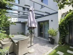 Absolutes Highlight: modernes Traumhaus mit Garten &amp; Dachterrasse in zentraler Lage von Wr. Neustadt