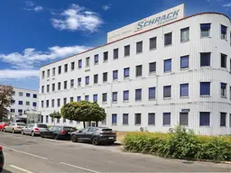 Bürogebäude mit Kundenzentrum und Lagerhalle in Liesing - KAUF
