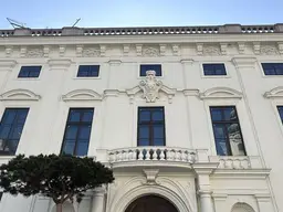 Beste Innenstadtlage im Palais Harrach