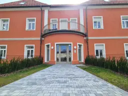 **ANLEGER-TIPP**vermietet**Wohnbauförderung**Carport &amp; Balkon**barrierefrei**edle Ausstattung**