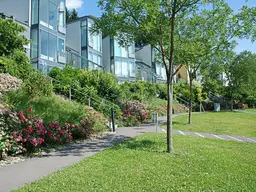 **PREISREDUKTION**Rarität ** 2 Terrassen ** Tiefgarage ** autofreie Siedlung am Waldrand **