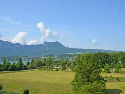 Exklusives Baugrundstück mit unverbaubarem Seeblick in Toplage Mondsee / Hilfberg