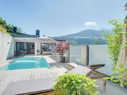 Penthouse-Erlebnis mit Pool und Sauna - traumhafter Bergblick inklusive!