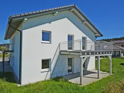 Großzügige Gartenwohnung in nachhaltiger Bauweise mit Süd- &amp; Westterrasse