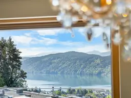 Koffer packen, einziehen &amp; herrlichen See- und Bergblick genießen! Elegantes, voll möbliertes Penthouse