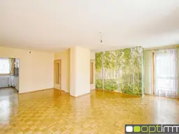 Großzügige Wohnung inkl. Parkplatz in bester Lage!