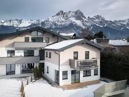 Großzügige Dachgeschoßwohnung mit freier Sicht auf das Kitzsteinhorn