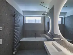 ZWEITWOHNSITZ 2-Zimmer-Wohnung mit 18 m² Terrasse - parzieller See- und Gmundenblick