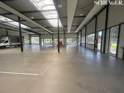 Modernes Betriebsobjekt mit optimaler Verkehrsanbindung