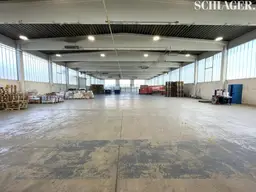 Lagerhalle mit optimaler Verkehrsanbindung