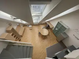 Privat - 2-Zimmer Sonnige Dachgeschosswohnung im Gasometer
