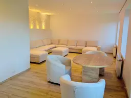Preishit - Exklusive, renovierte, luxuriöse 4-Zimmer-Wohnung mit Balkon &amp; Dachboden in St. Pölten