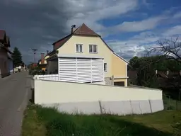 Mehrfamilienwohnhaus