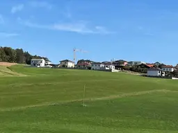 Vollaufgeschlossener Baugrund in Kirchberg bei Mattighofen – 722 m², lastenfrei, ohne Bauzwang