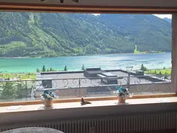 Sechszimmerwohnung in traumhafter Lage mit Seeblick zur Miete